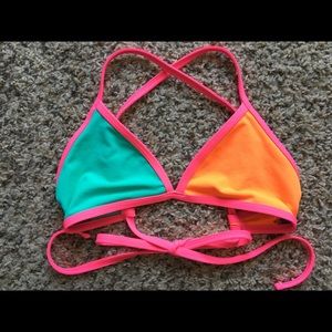 Jolyn Triangle Top - Hot Pink (M)